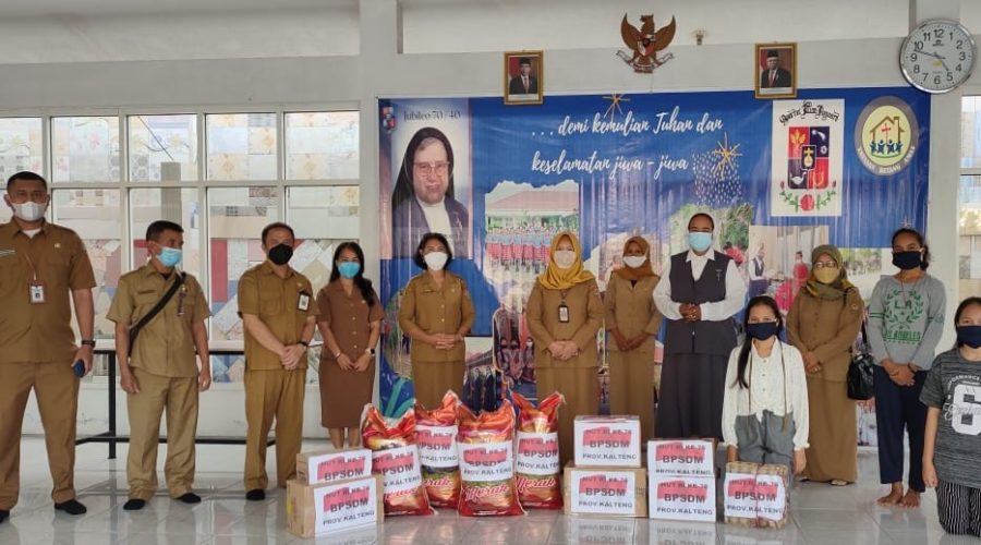 Anjangsana Pemprov Kalteng ke Lembaga Kesejahteraan Sosial (LKS)/Panti Asuhan Anak Maria Ines Palangka Raya.