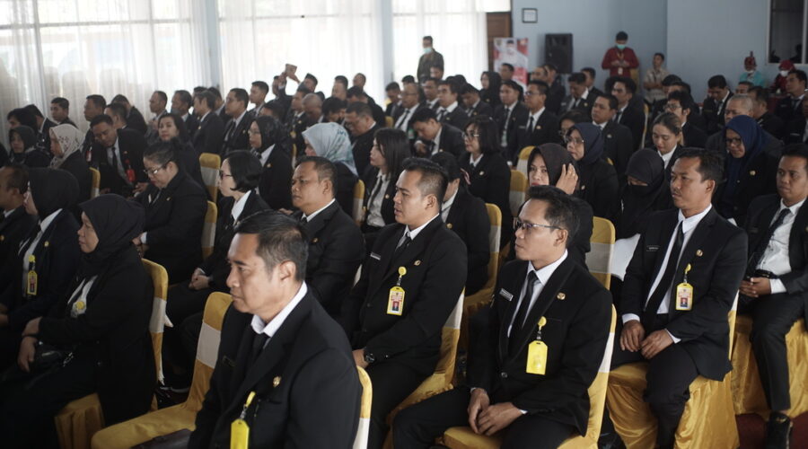 Penutupan Pelatihan Kepemimpinan Pengawas Angkatan I, II dan III di Lingkungan Pemerintah Provinsi Kalimantan Tengah