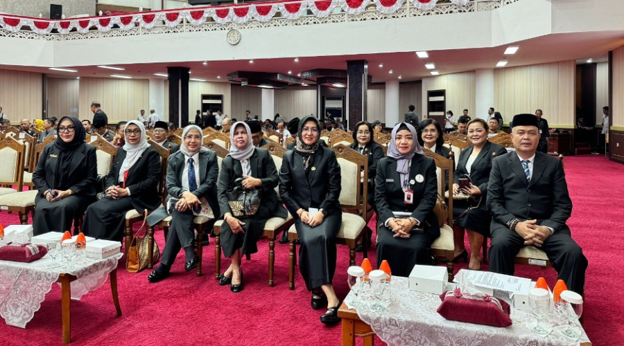 Kepala BPSDM Prov. Kalteng Hadiri peresmian pengangkatan pimpinan DPRD