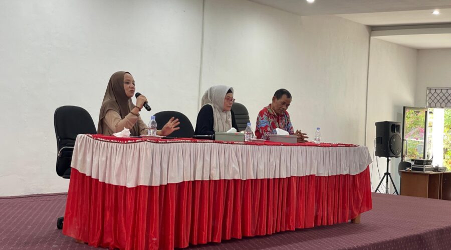 Kepala BPSDM Prov. Kalteng Berikan Penghormatan dan Dedikasi Kepada Dua ASN Purna Tugas