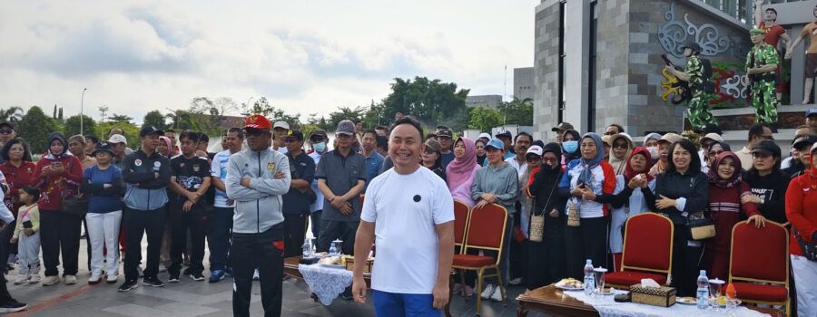 BPSDM Kalteng Berpartisipasi Aktif dalam Kegiatan Jalan Sehat Bersama Gubernur