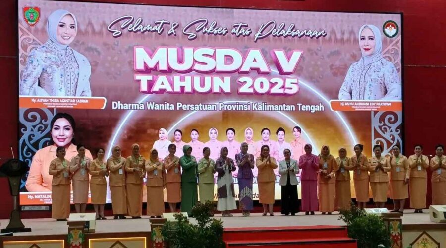 DWP BPSDM Kalteng Berpartisipasi dalam Musda V, Ibu Aisyah Thisia Ajak Perempuan Jadi Teladan di Era Digital